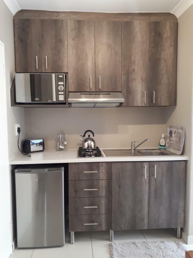 Apartment Weenen Self-catering Cape Town